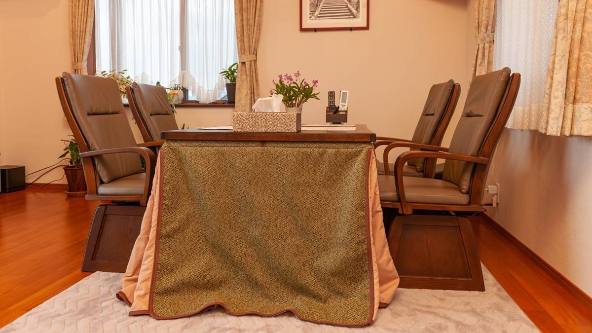 ダイニングテーブルヒーター後付け術！後悔しない選び方