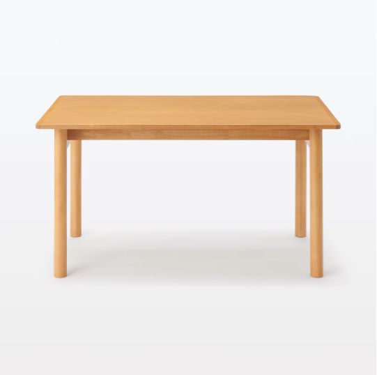 無印良品・木製テーブル