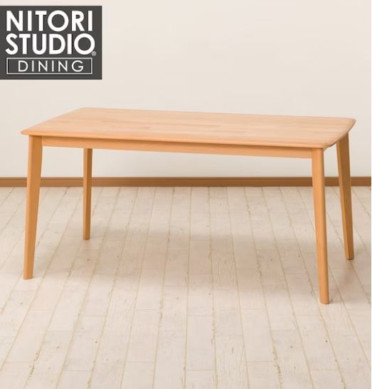 ニトリのダイニングテーブルとの違い